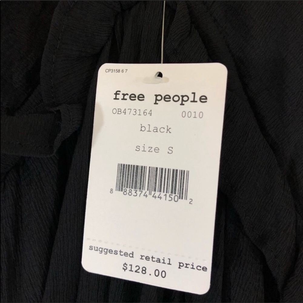 ♠️ Free People V neck short dress 👗 - Picture 5 of 6